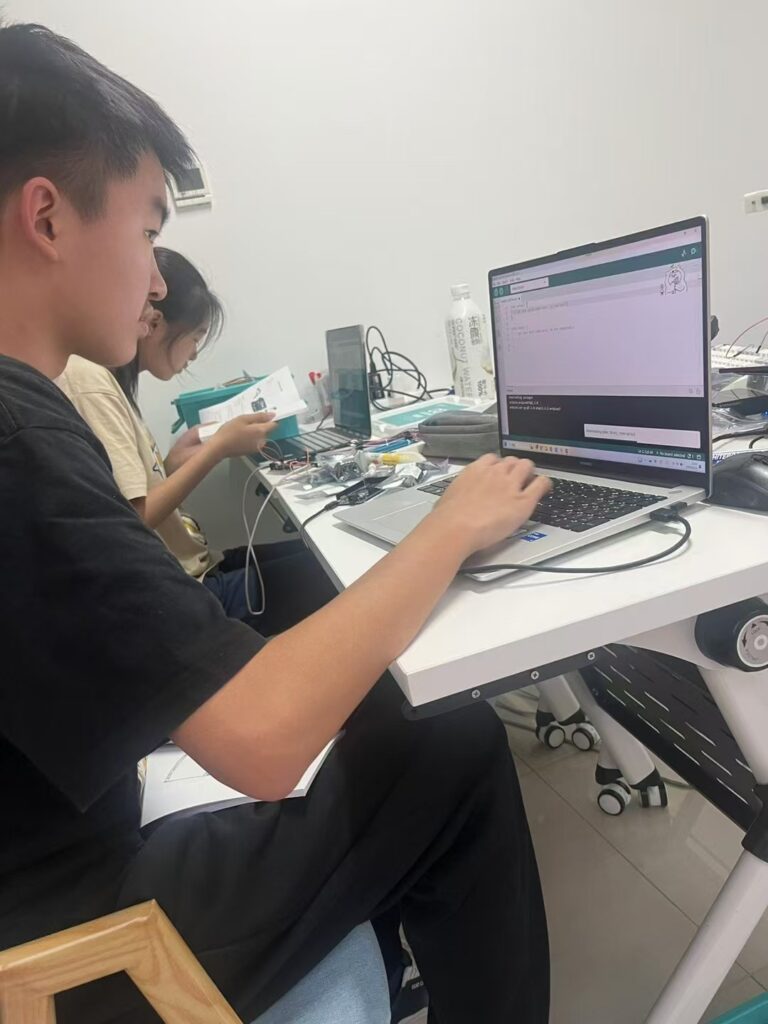 b1ff4e99bf12fc7111c419881ac15b03